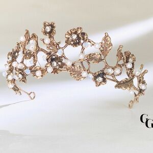 Elegant Gold Floral Headband with Pearls
